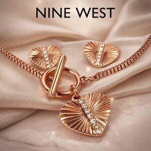 Nine West Rose Gold Heart Jewelry Set Necklace Earrings Rhinestone Toggle Romant